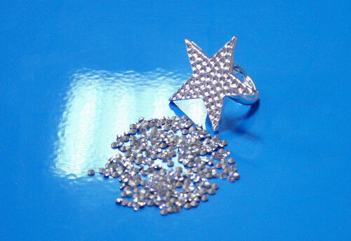 Ring with rhinestones, which are fixed with superglue Cyanolit from Panacol